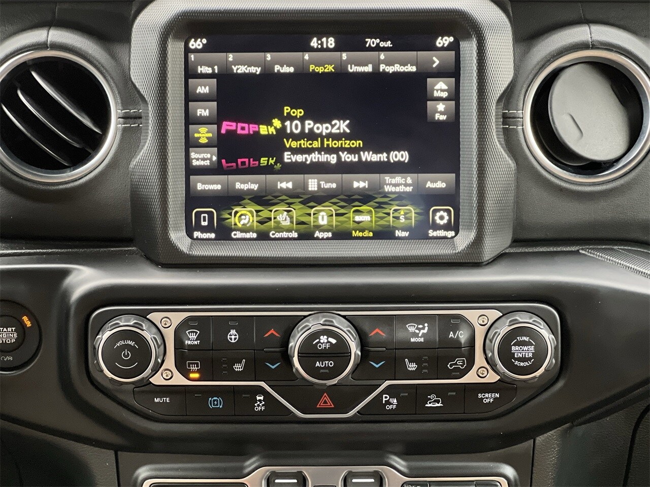 2022 Jeep Wrangler Unlimited 4xe Rubicon photo 3