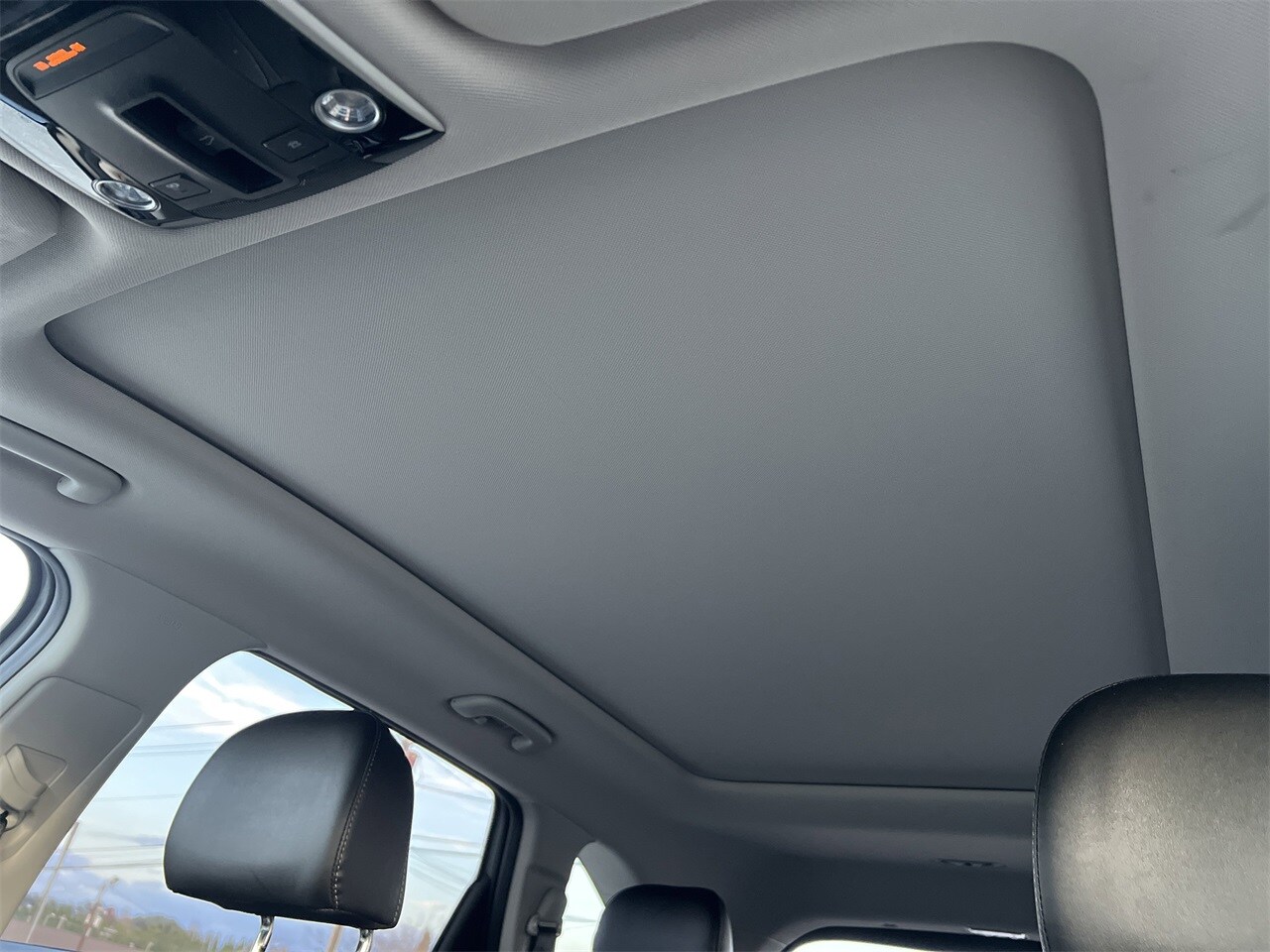 2022 Kia Sorento X-Line S photo 3