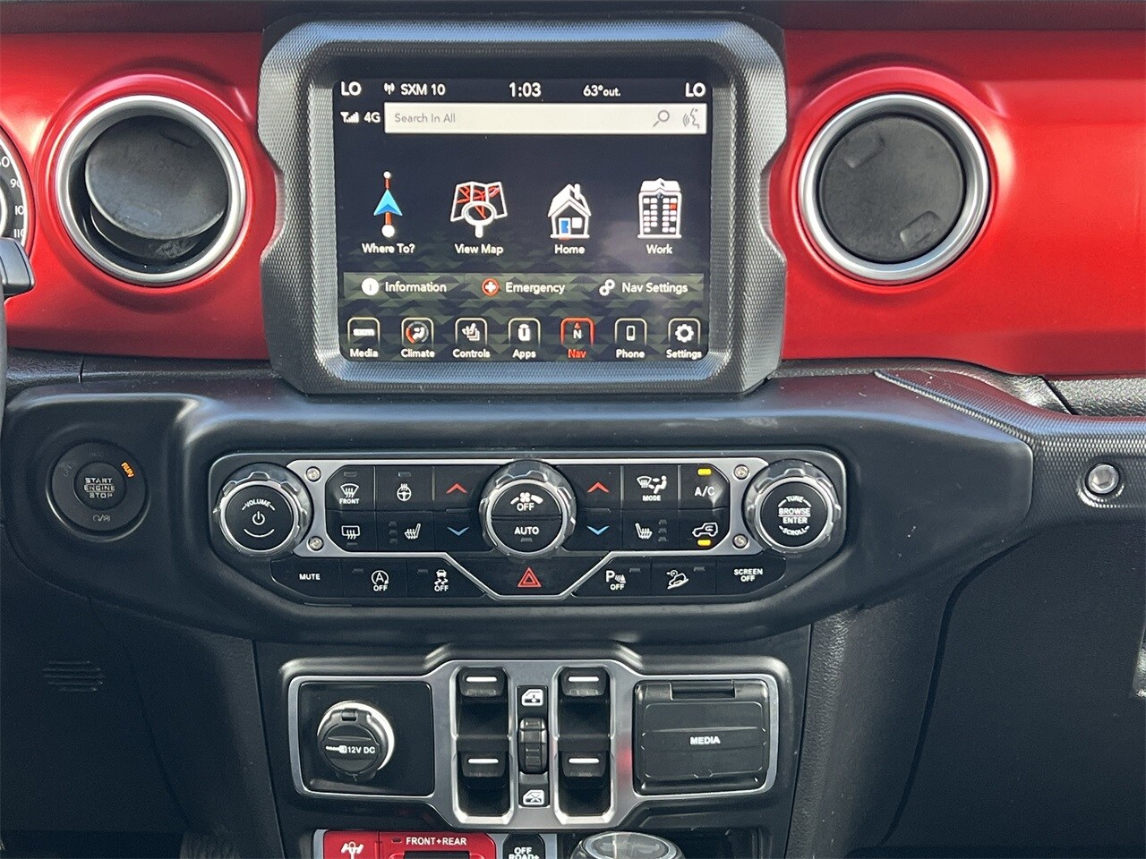 2021 Jeep Wrangler Unlimited Rubicon photo 2
