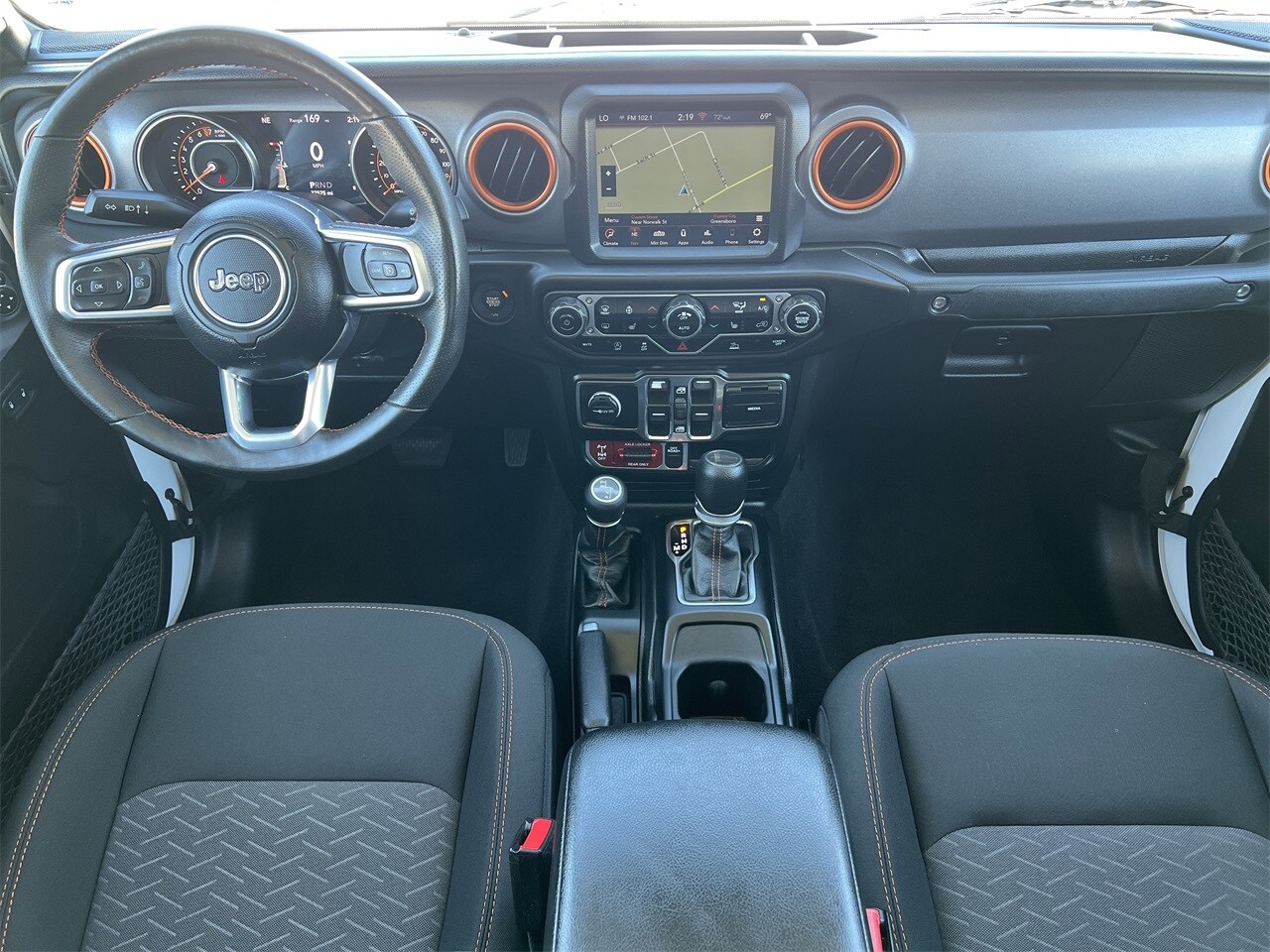 2023 Jeep Gladiator Mojave photo 2