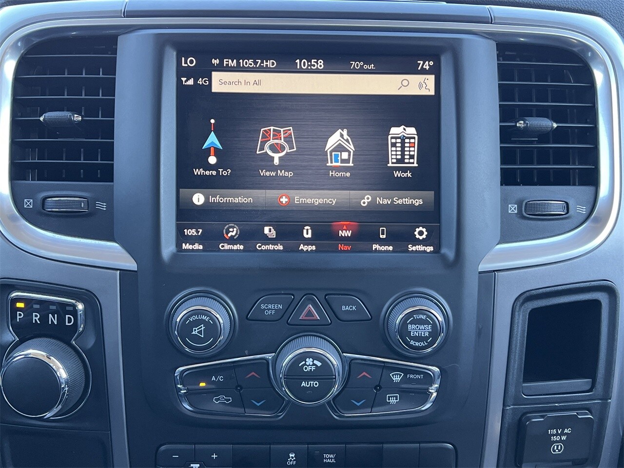 2023 Ram 1500 Classic SLT photo 4