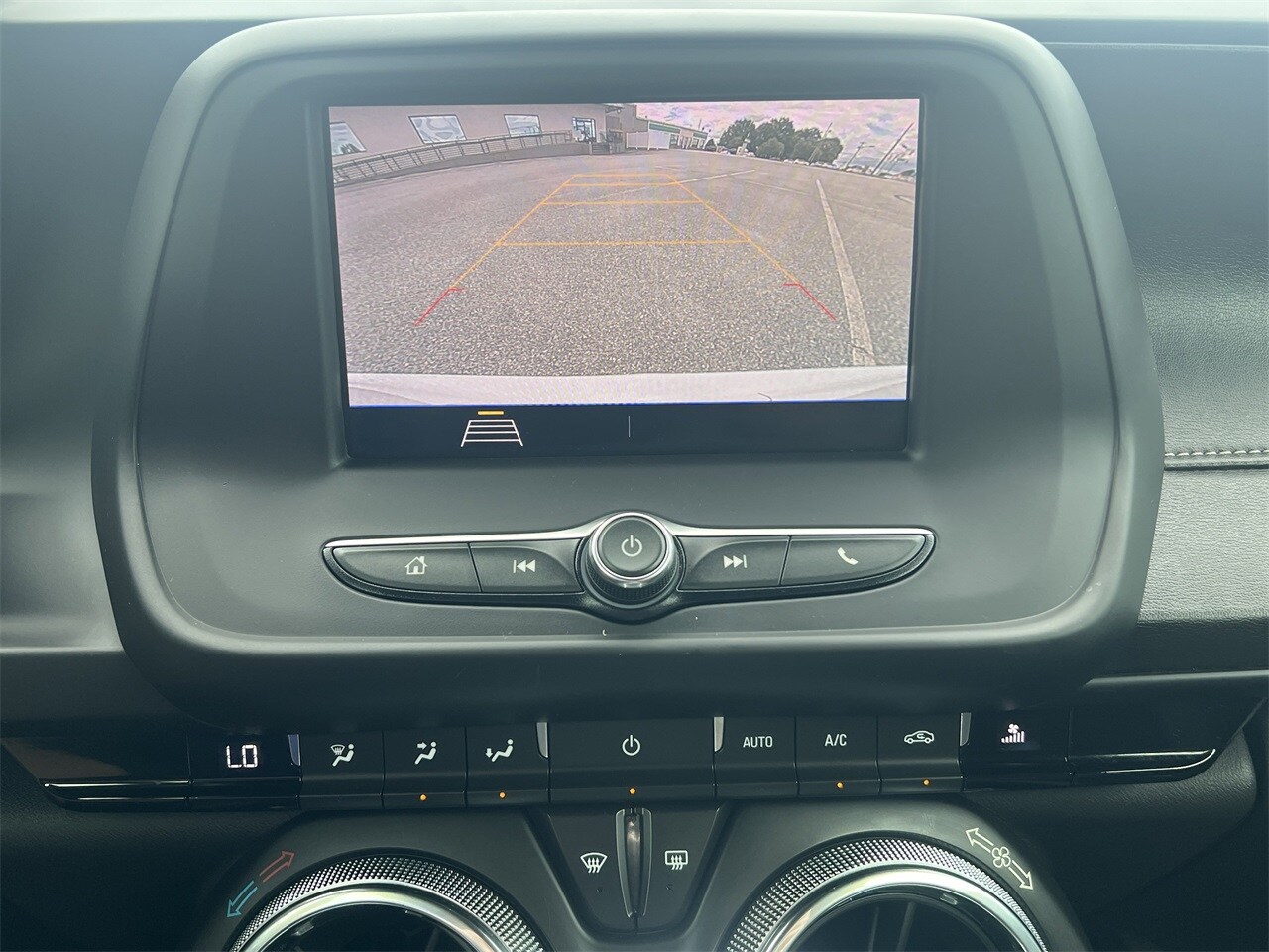 2020 Chevrolet Camaro 1LT photo 2