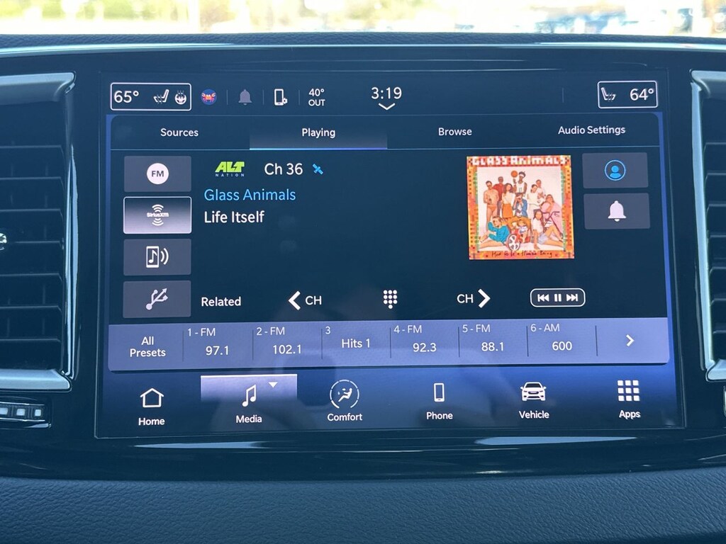 Used 2024 Chrysler Pacifica Touring L Van Passenger Van