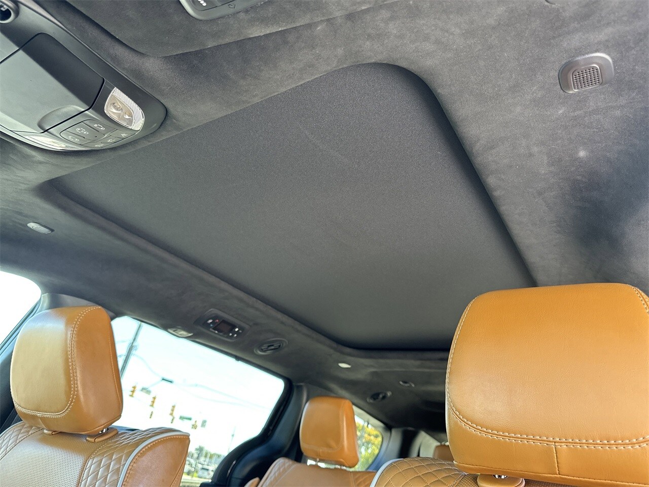 2022 Chrysler Pacifica Hybrid Pinnacle photo 2