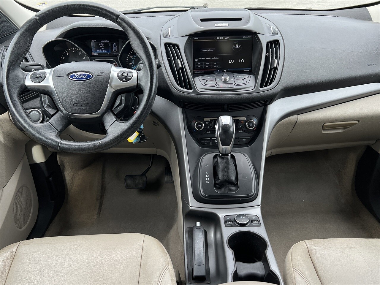 2014 Ford Escape SE photo 2