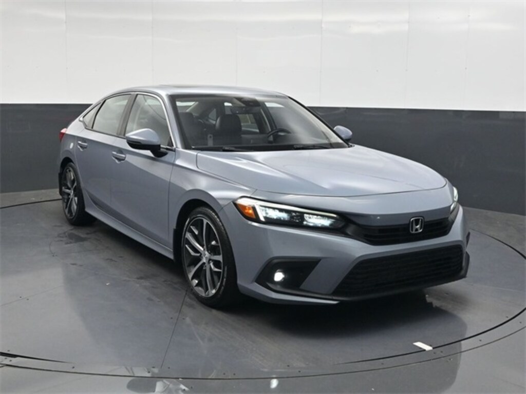 Used 2022 Honda Civic Touring Sedan