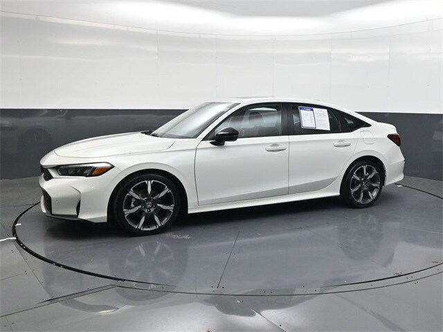 2025 Honda Civic Sport Touring Hybrid photo 2