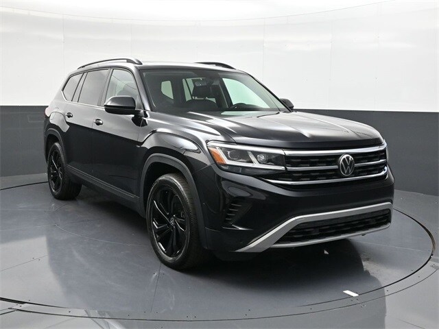 2023 Volkswagen Atlas V6 SE Technology photo 2