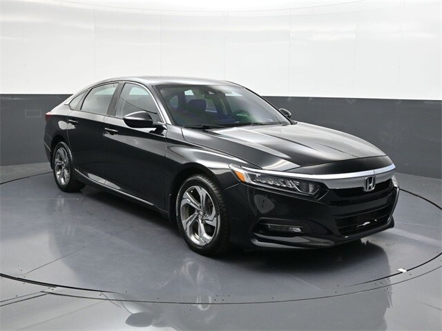 2018 Honda Accord EX photo 2