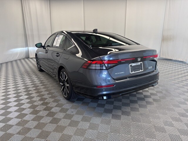 2025 Honda Accord Hybrid Touring photo 4