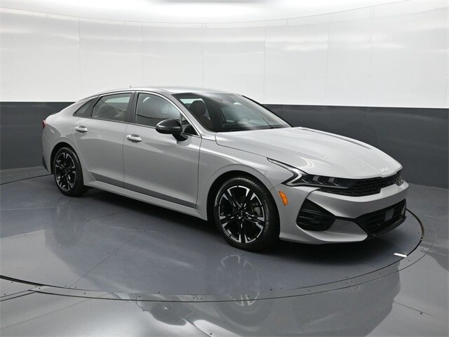 2023 Kia K5 GT-Line photo 2