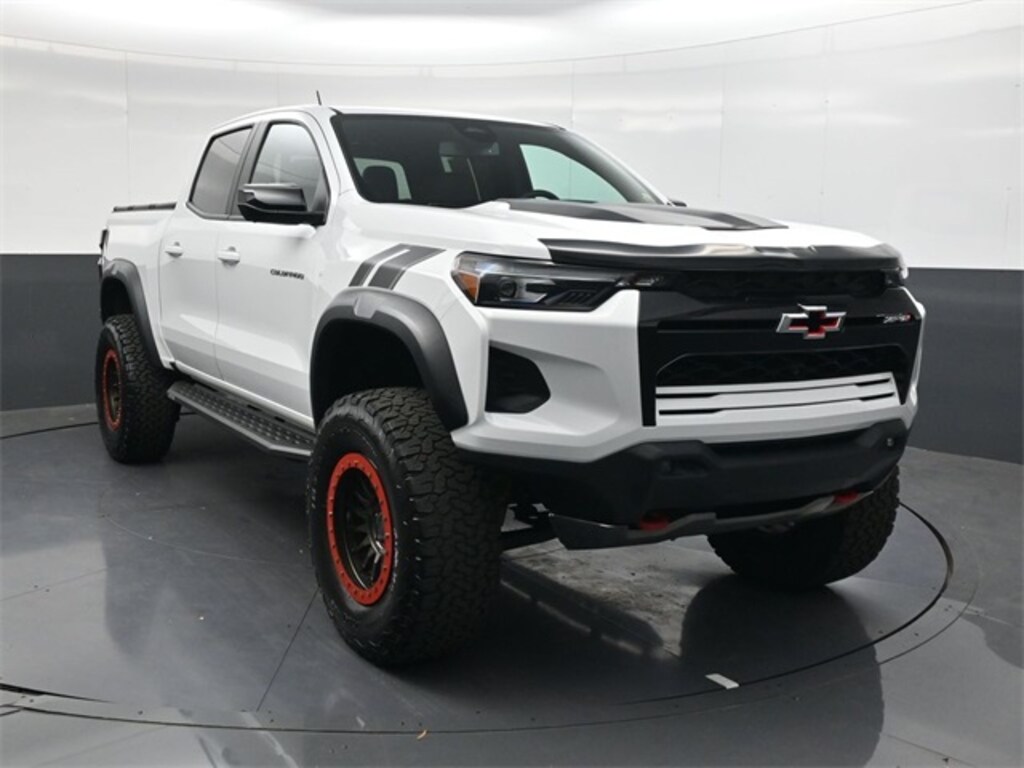 Used 2024 Chevrolet Colorado ZR2 Truck Crew Cab