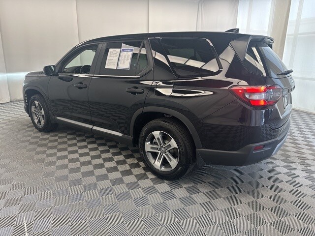 2025 Honda Pilot EX-L photo 2