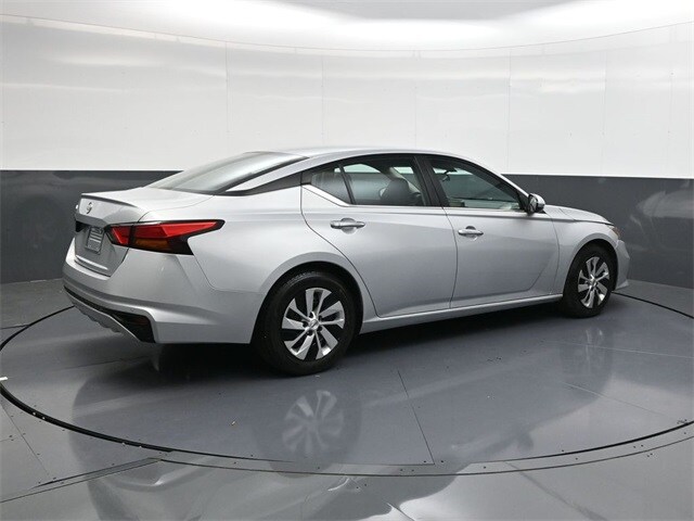 2021 Nissan Altima 2.5 S photo 4