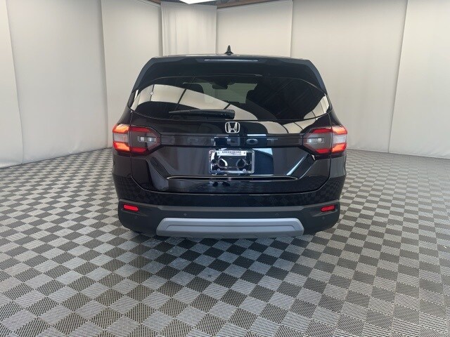 2025 Honda Pilot EX-L photo 3