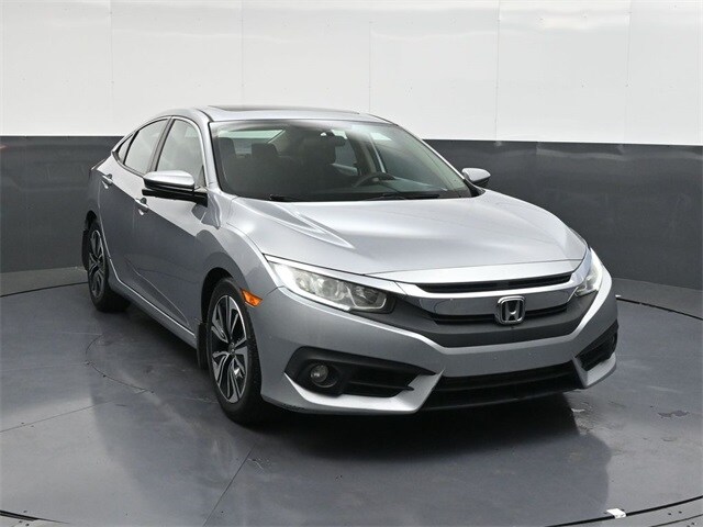 2016 Honda Civic EX-T photo 2