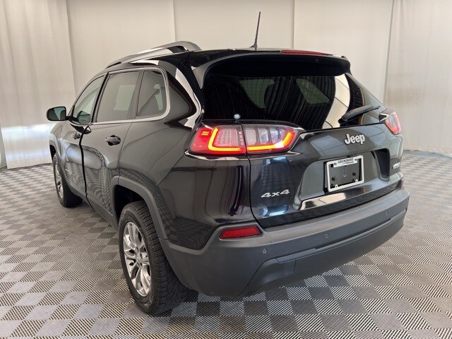 2021 Jeep Cherokee Latitude photo 3