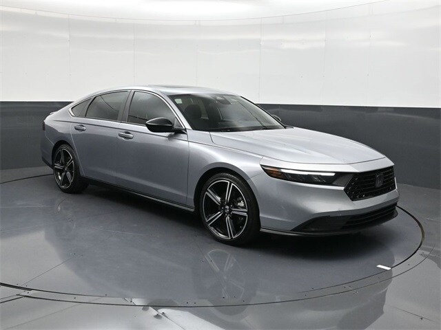 2023 Honda Accord Hybrid Sport photo 2