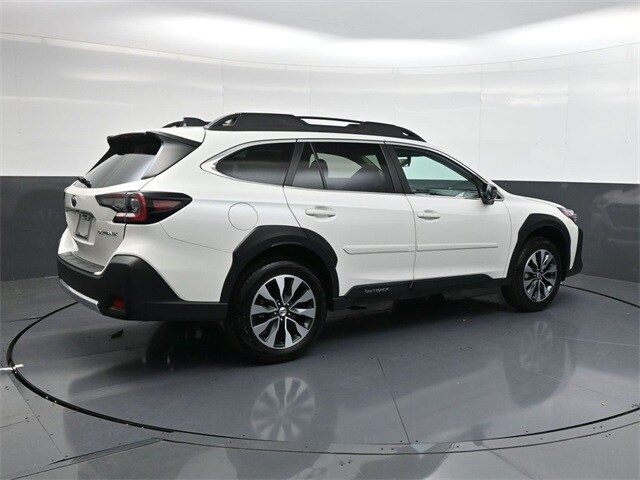 2024 Subaru Outback Limited photo 3