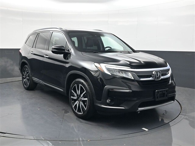2020 Honda Pilot Touring photo 2
