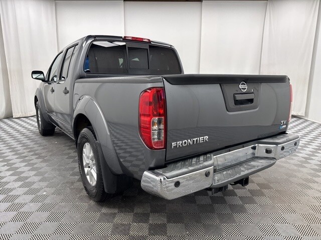 2019 Nissan Frontier SV photo 2