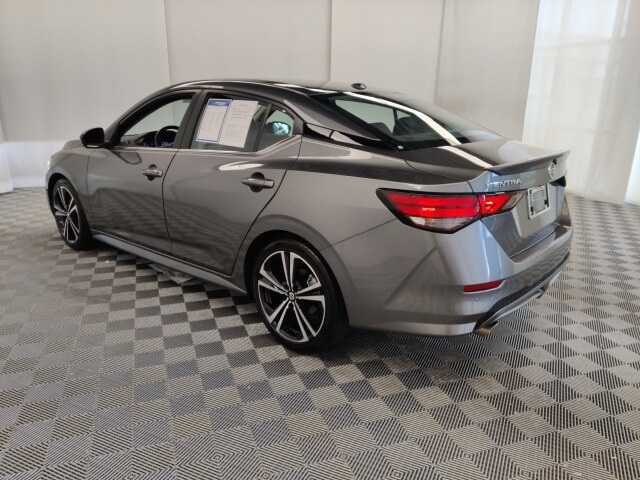 2022 Nissan Sentra SR photo 4
