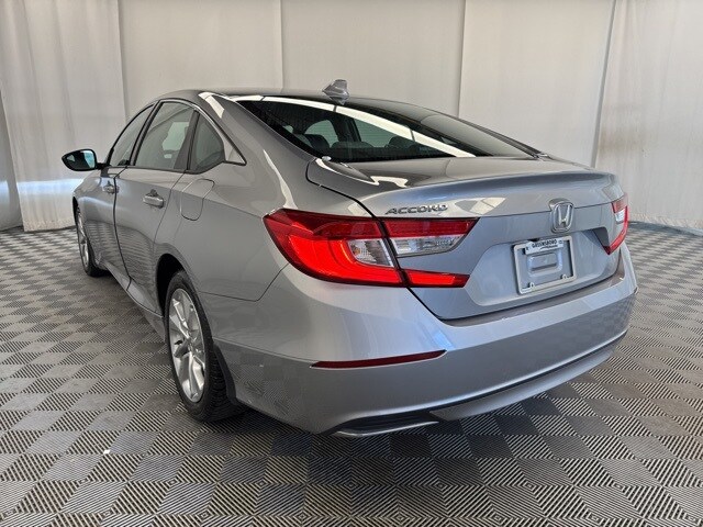 2019 Honda Accord LX photo 2