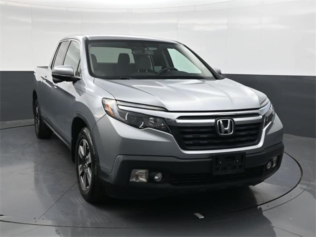 Used 2018 Honda Ridgeline RTL-T FWD Truck Crew Cab