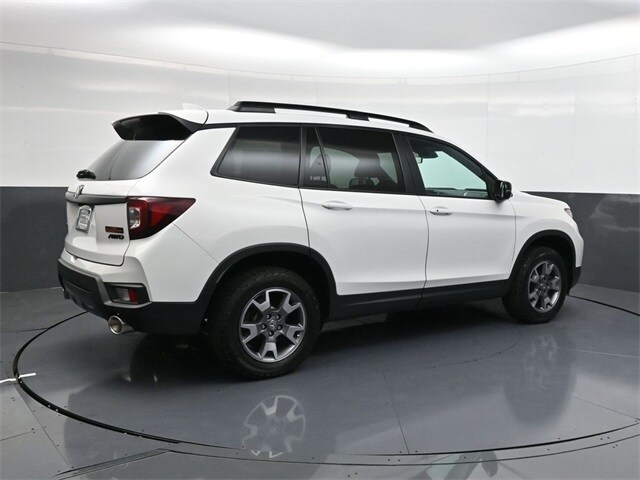 2023 Honda Passport TrailSport photo 4