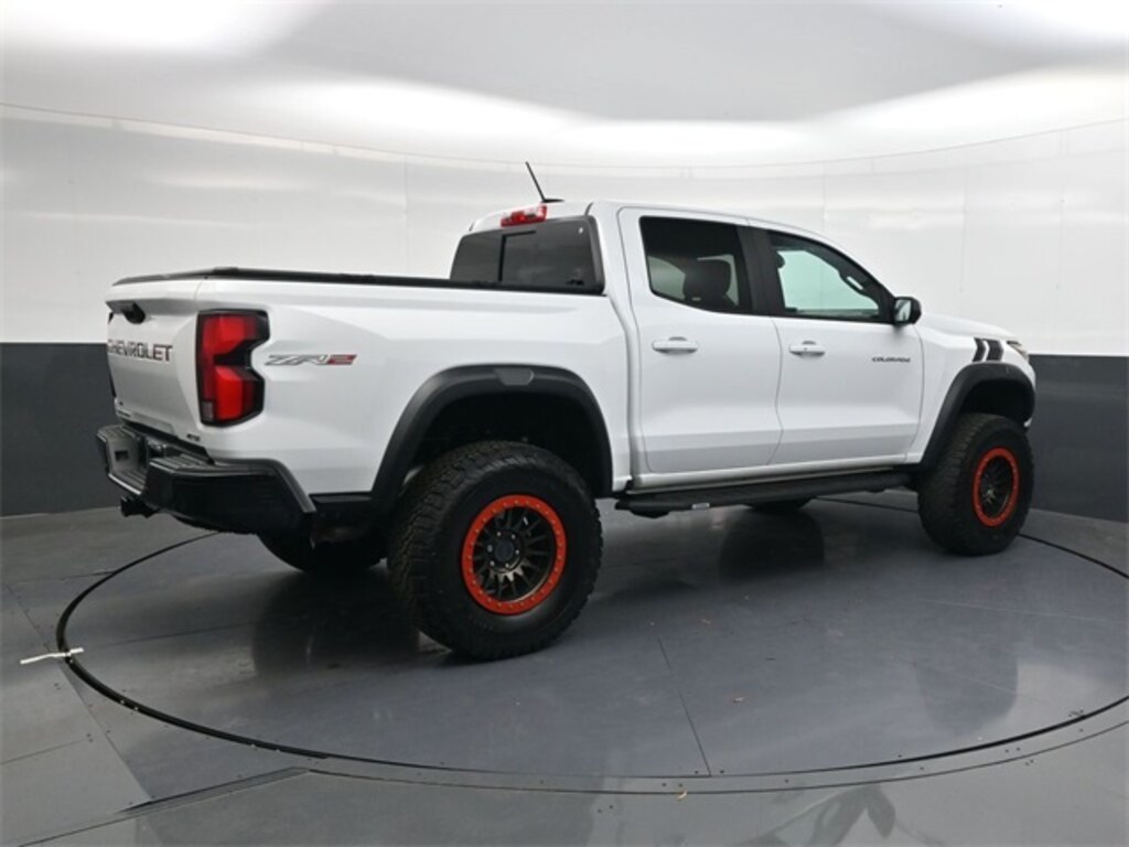 Used 2024 Chevrolet Colorado ZR2 Truck Crew Cab