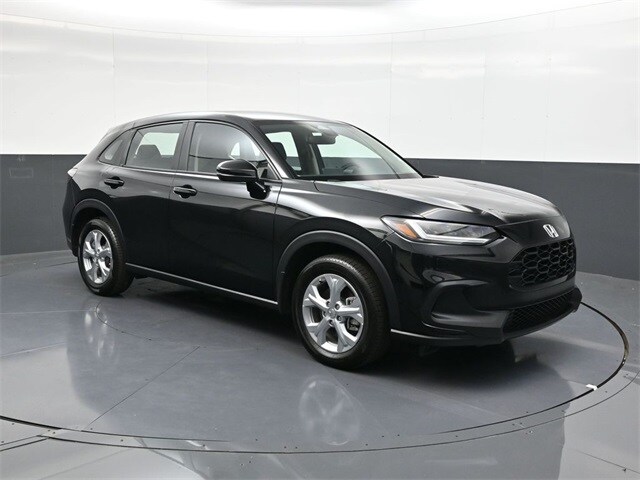 2025 Honda HR-V LX photo 2