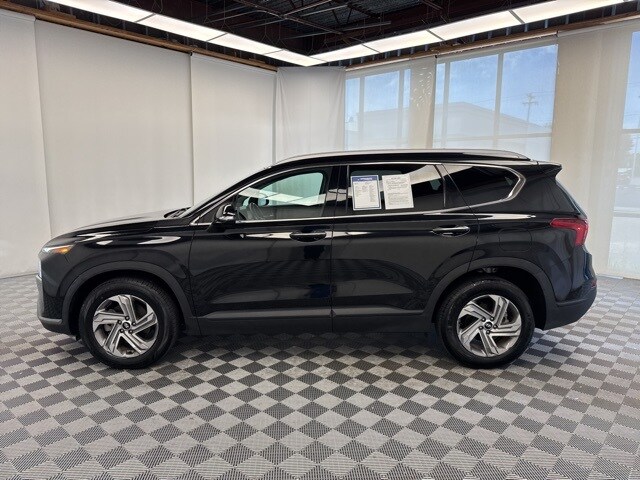 2023 Hyundai Santa Fe SEL photo 2