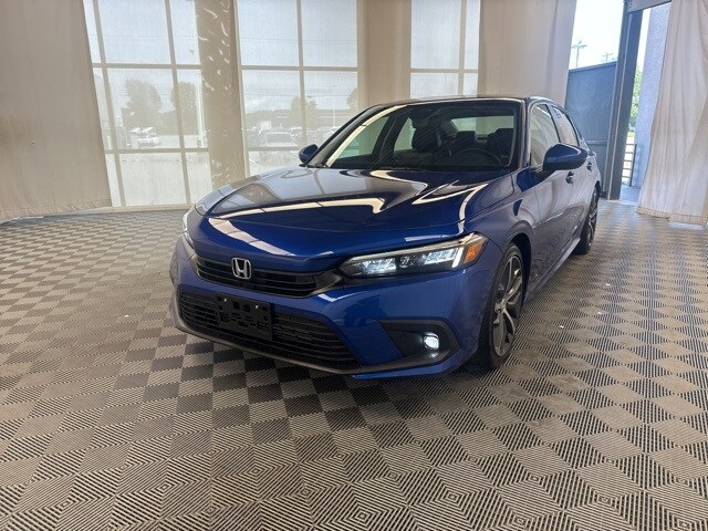 2024 Honda Civic Touring photo 2