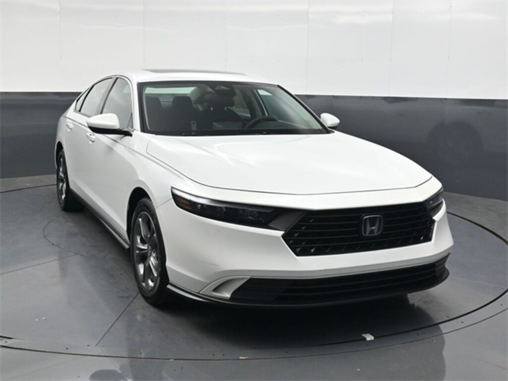 Used 2024 Honda Accord EX Sedan