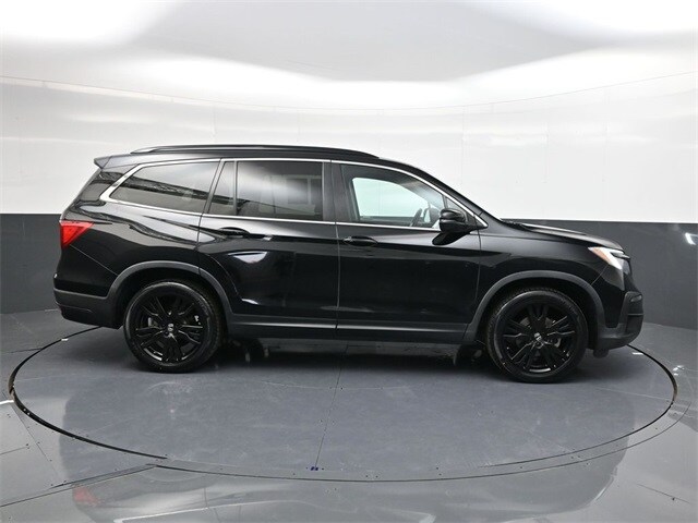 2021 Honda Pilot Special Edition photo 2
