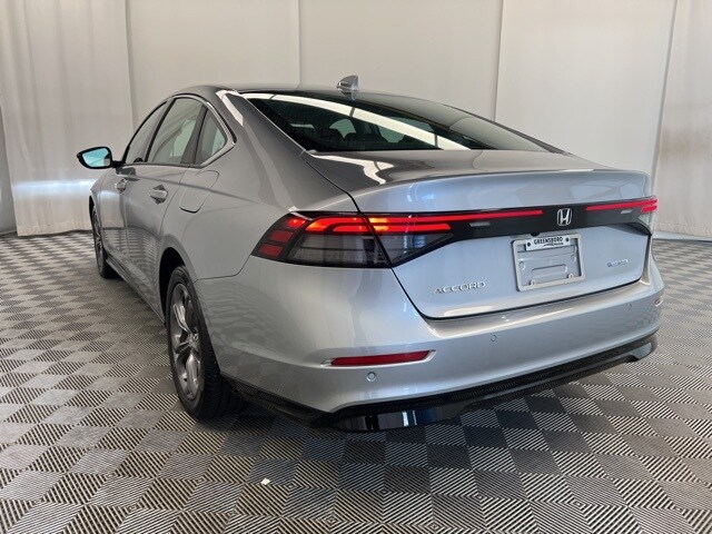 2023 Honda Accord Hybrid EX-L photo 3
