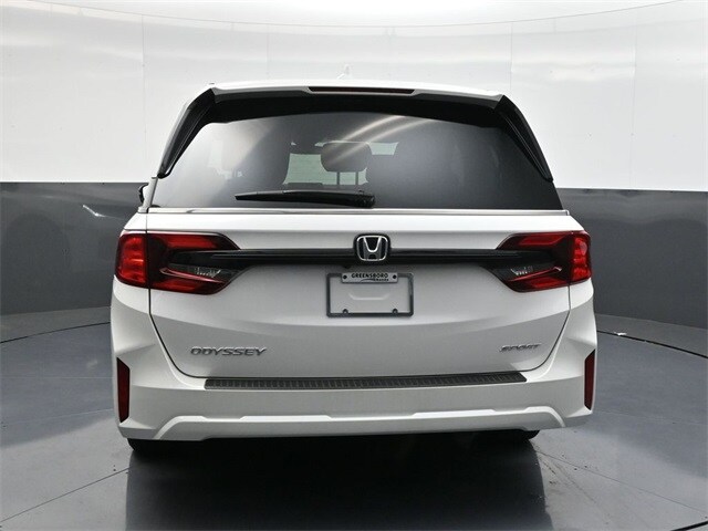 2025 Honda Odyssey photo 4