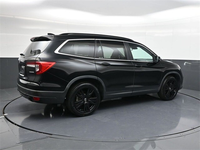 2021 Honda Pilot Special Edition photo 3