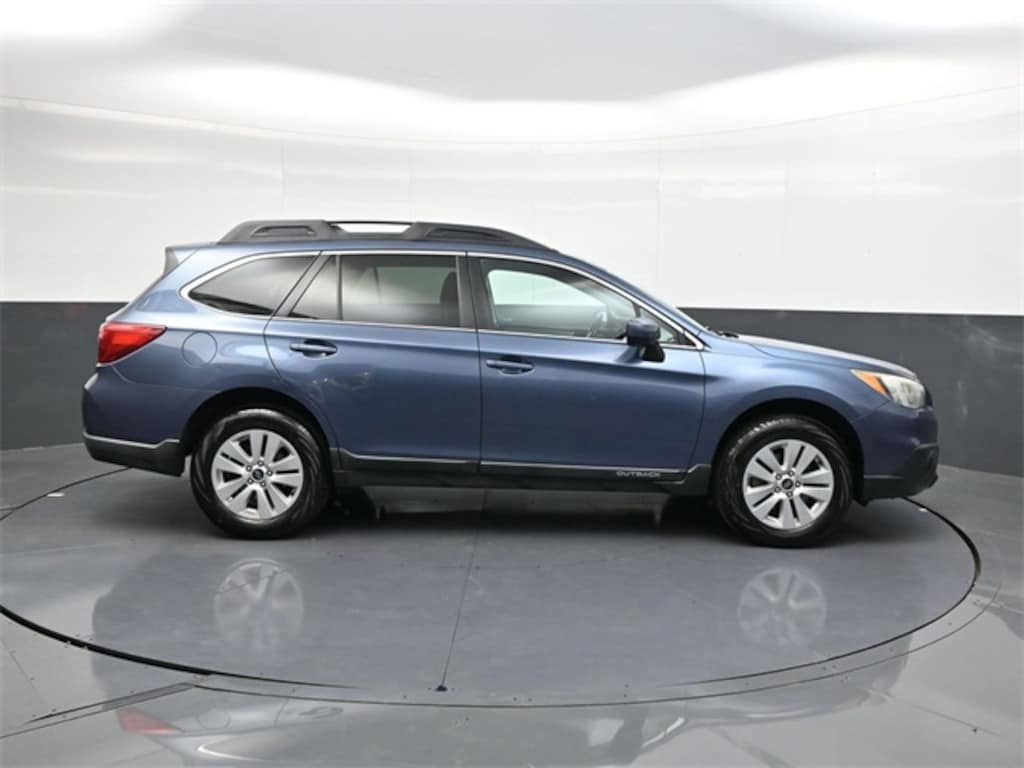 Used 2016 Subaru Outback 2.5i Premium SUV
