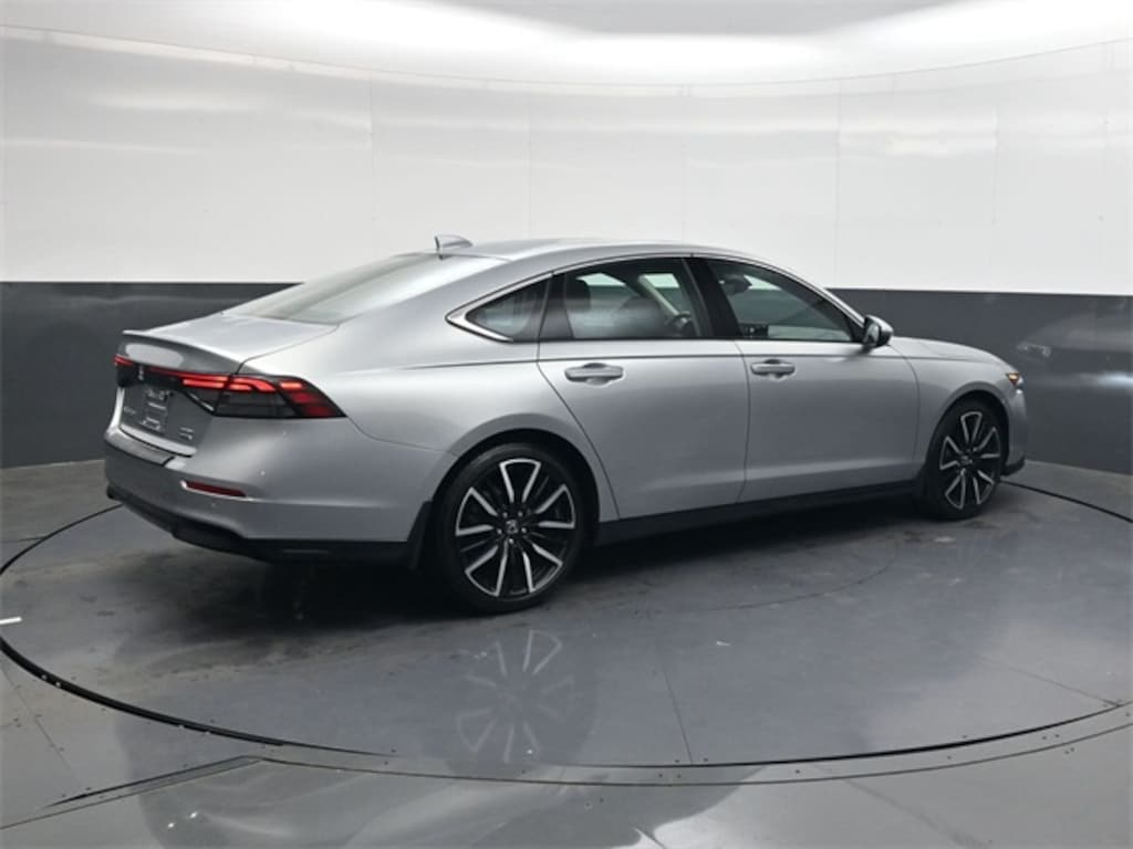 Certified 2024 Honda Accord Hybrid Touring Sedan