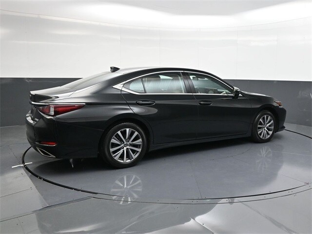 2020 Lexus ES 350 Premium photo 4