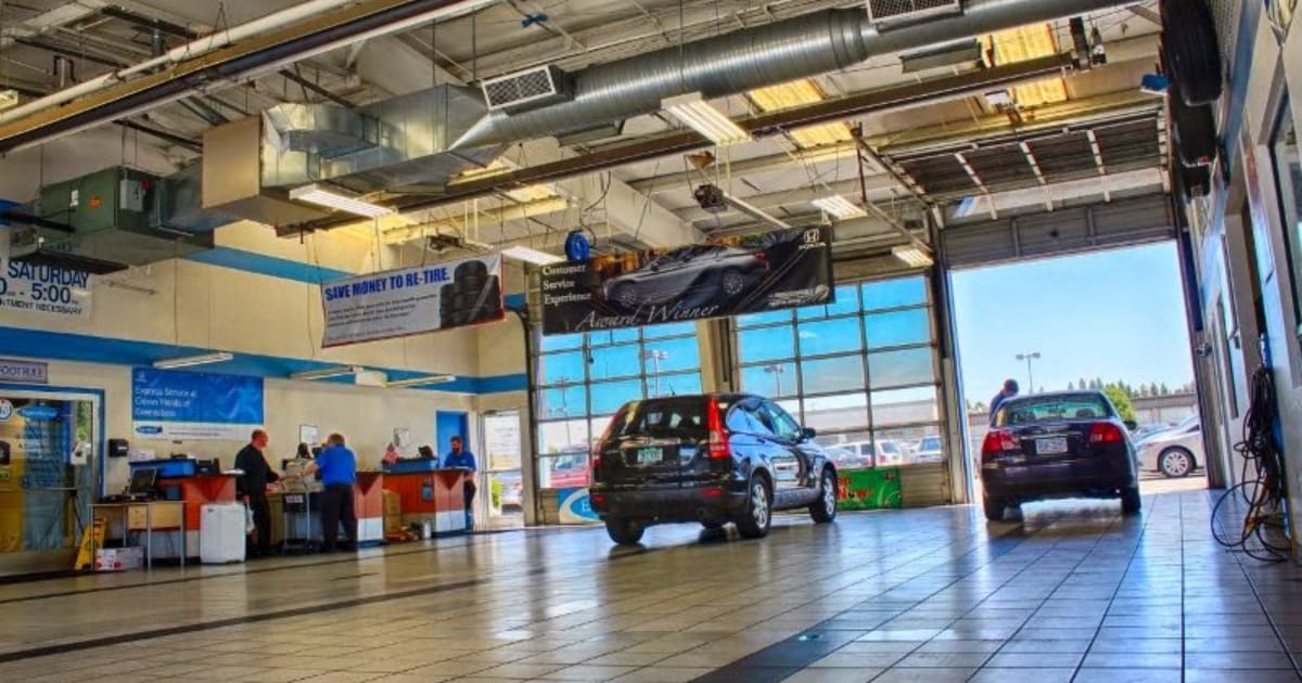 Honda Service Center in Greensboro.png