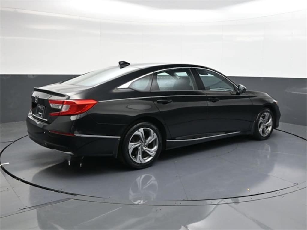 Used 2018 Honda Accord EX Sedan