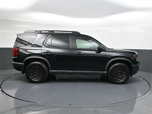 2026 Honda Passport photo 2