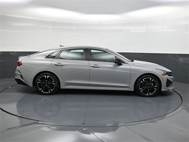 2023 Kia K5 GT-Line photo 3
