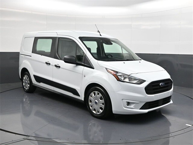 2022 Ford Transit Connect XLT photo 2