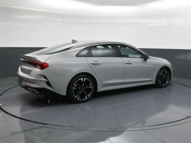 2023 Kia K5 GT-Line photo 4