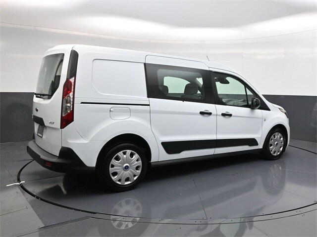 2022 Ford Transit Connect XLT photo 4