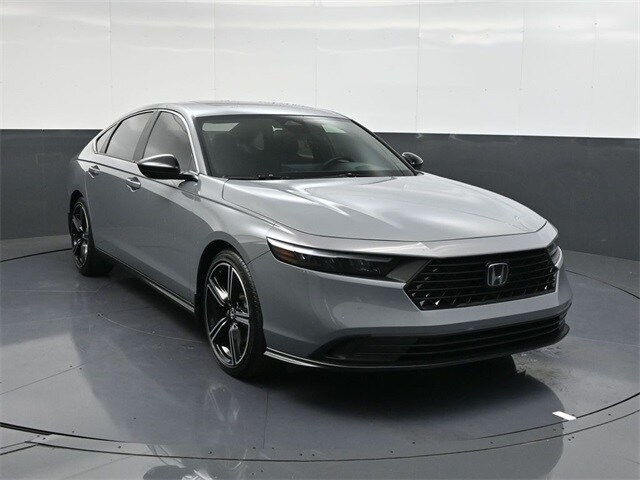 2025 Honda Accord Hybrid Sport photo 2