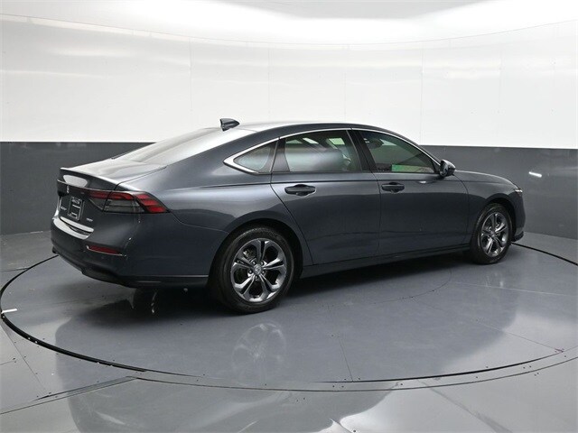 2025 Honda Accord Hybrid EX-L photo 4